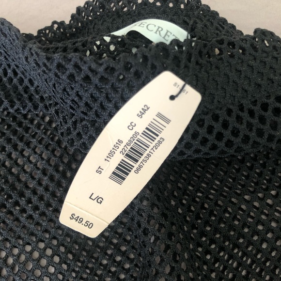 Cover up - Picture 3 of 3